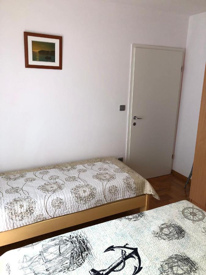Vito & Rocco Apartment 马林斯卡 外观 照片